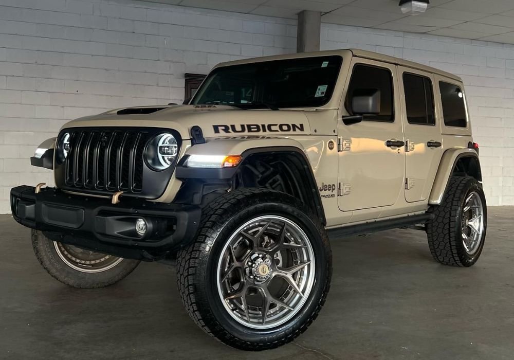 Jeep Wrangler 392 Rental – Bonnaroo Luxury