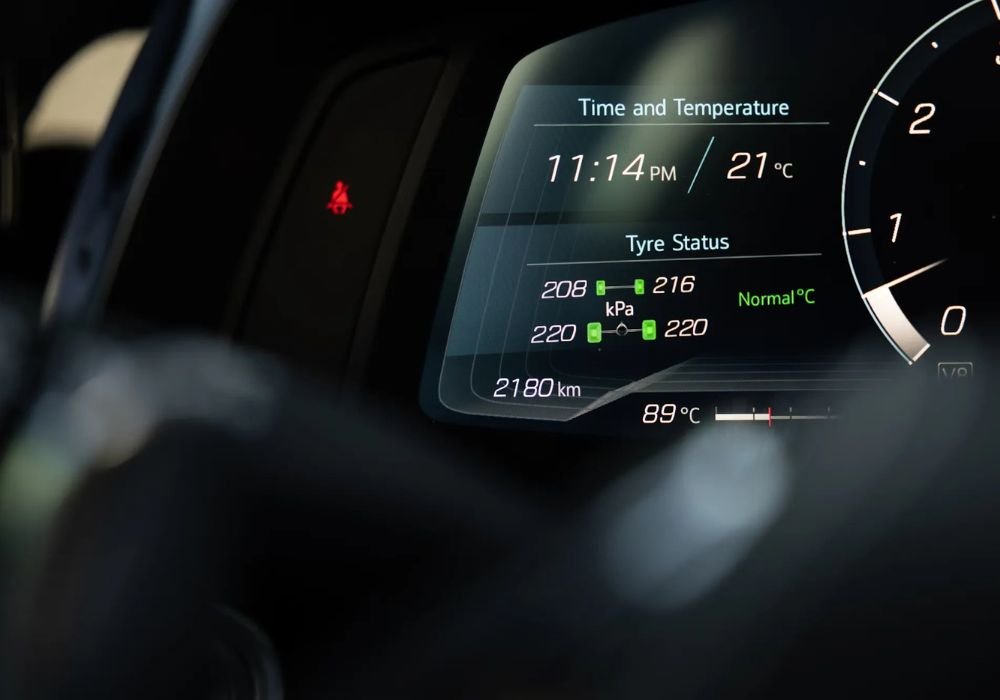 2023 Corvette Stingray C8 Rental New Orleans – Bonnaroo Luxury