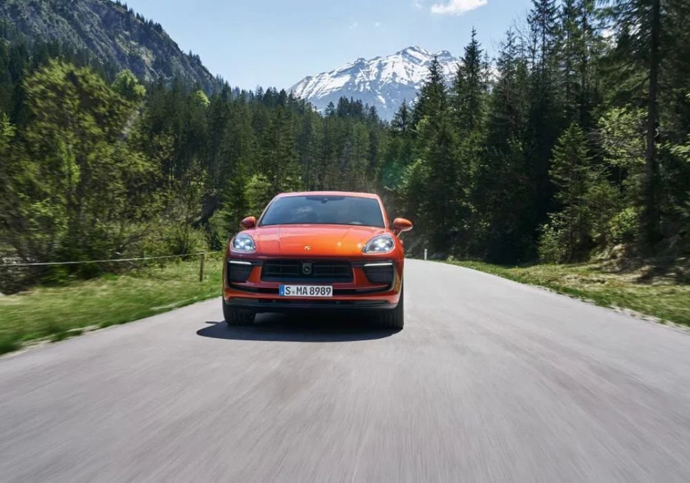 2022 Porsche Macan Rental New Orleans – Bonnaroo Luxury